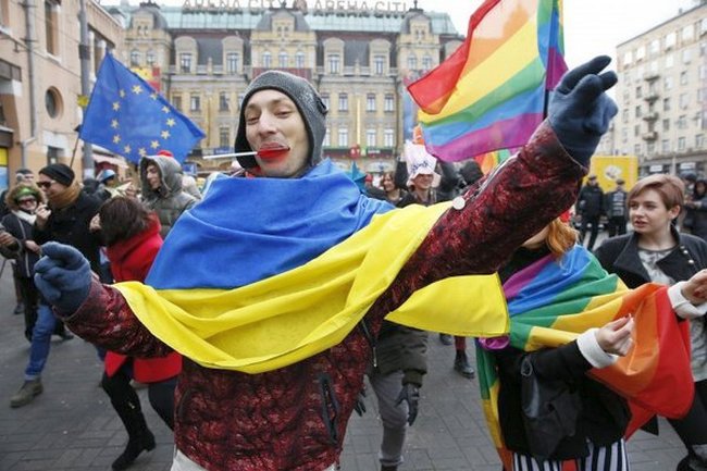 Гомофобная Украина: в рейтинге по защите прав гомосексуалистов страна пасет задних