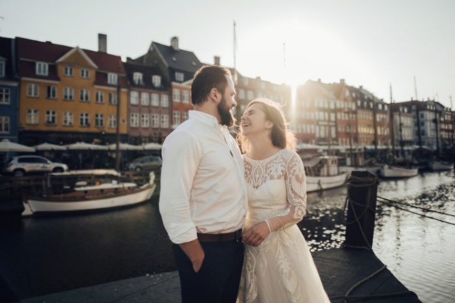 В Амстердаме туристы смогут на день «пожениться» с местными жителями