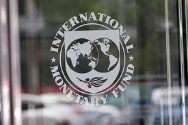 МВФ оприлюднив трирічний прогноз курсу гривні, інфляції та зростання ВВП України