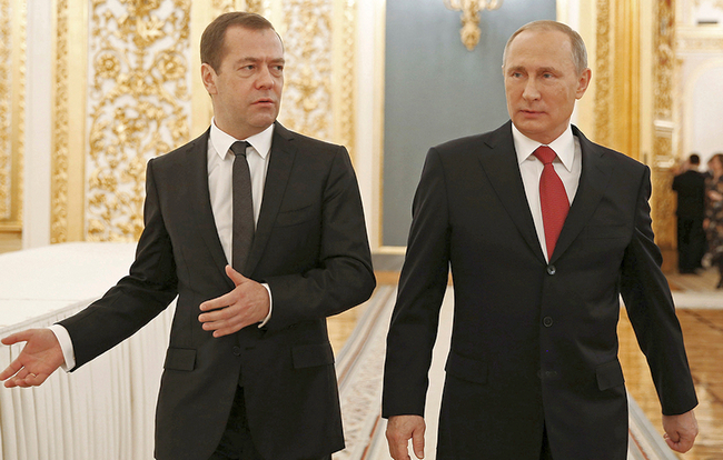 Из-за Путина российское правительство уходит в отставку: стала известна причина