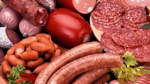 Вибір і покупка ковбаси: поради фахівців та як виглядає м’ясний виріб майбутнього