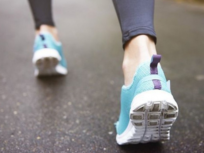 Специалисты рассказали о пользе для здоровья ежедневной 15-минутной ходьбы