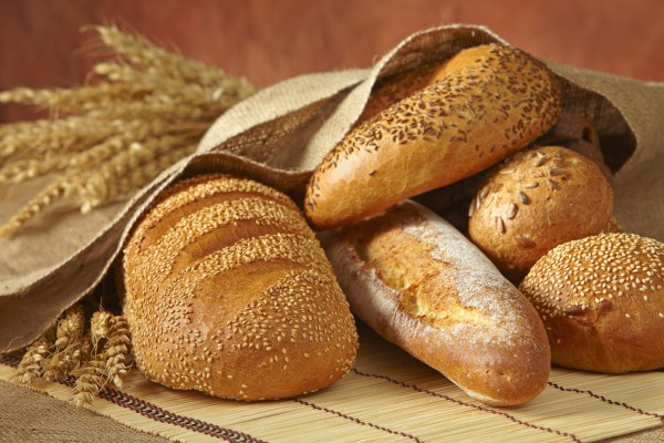 Как хранить хлеб в холодильнике
