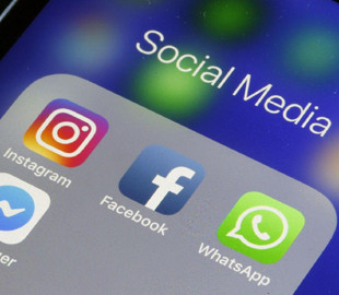 Власти США потребовали от Facebook продать Instagram и WhatsApp
