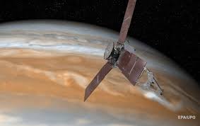 Один з місяців Юпітера “посилає” Wi-Fi сигнал