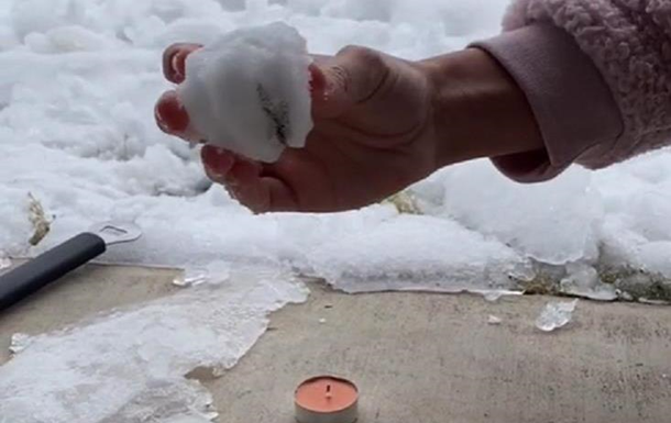 В Сети массово делятся видео о «фейковом снеге»