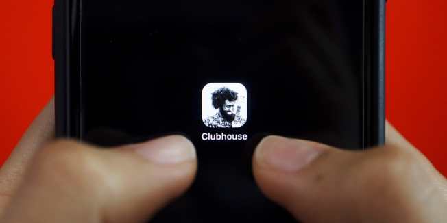 Clubhouse для Андроид могут запустить уже весной, также планируют отменить приглашения в соцсеть
