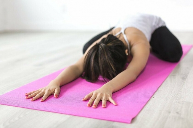 Три позы из йоги от боли в спине