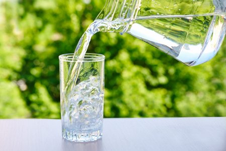 Самая частая ошибка при употреблении воды: диетолог