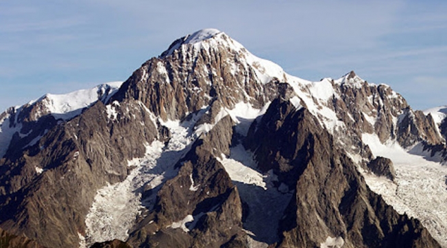 Найвища гора Західної Європи стала нижчою на метр