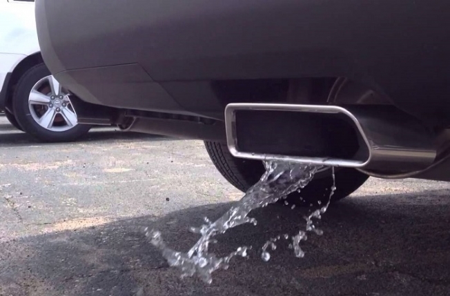 Что делать, если из глушителя течет вода, и чем подобное грозит «внутренностям» автомобиля