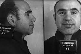 У США колекцію речей гангстера Аль Капоне продали на аукціоні за понад $3 мільйони
