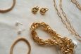 Золотые украшения: идеи подарков и искусство современных украшений