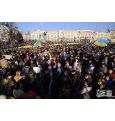 10 тыс. харьковчан вышли на митинг под лозунгом Путина геть!