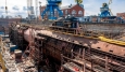На морском заводе в Кронштадте загорелась подводная лодка: подробности